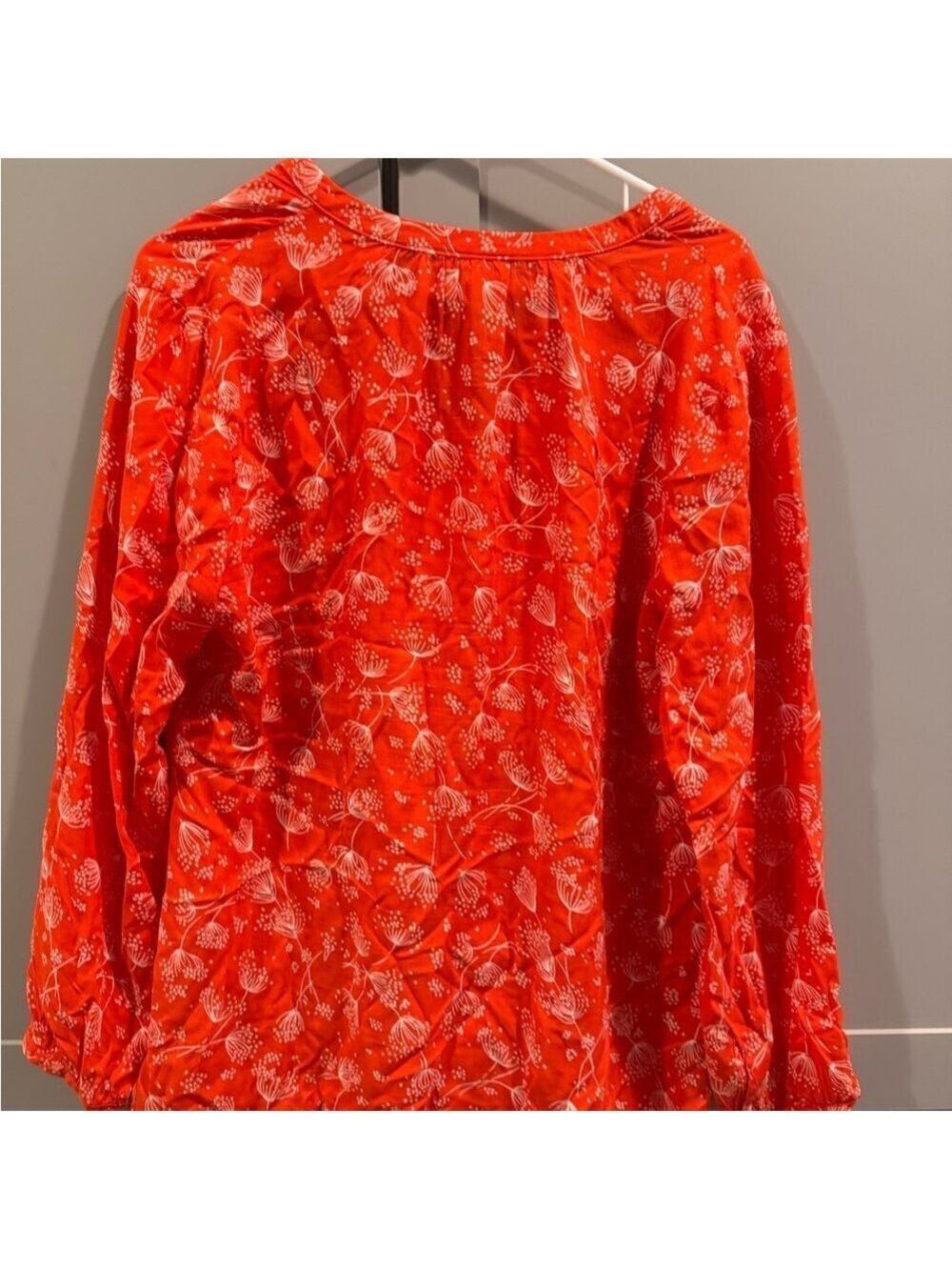 Red / orange Floral Women's Top - Picture 7 of 7
